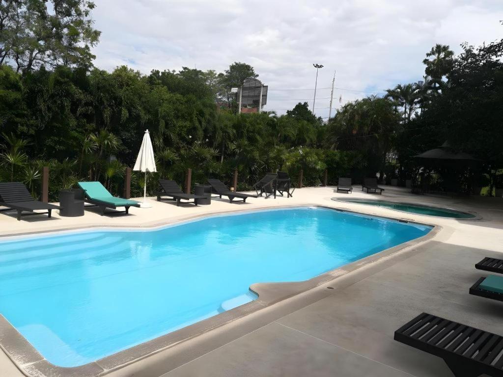 The Park Hotel Паттайя Экстерьер фото